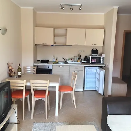 Royal Sun Apartment Eh Слънчев бряг