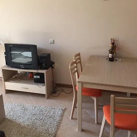 Royal Sun Apartment Eh Апартамент *