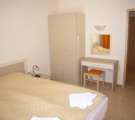 Royal Sun Apartment Eh Слънчев бряг